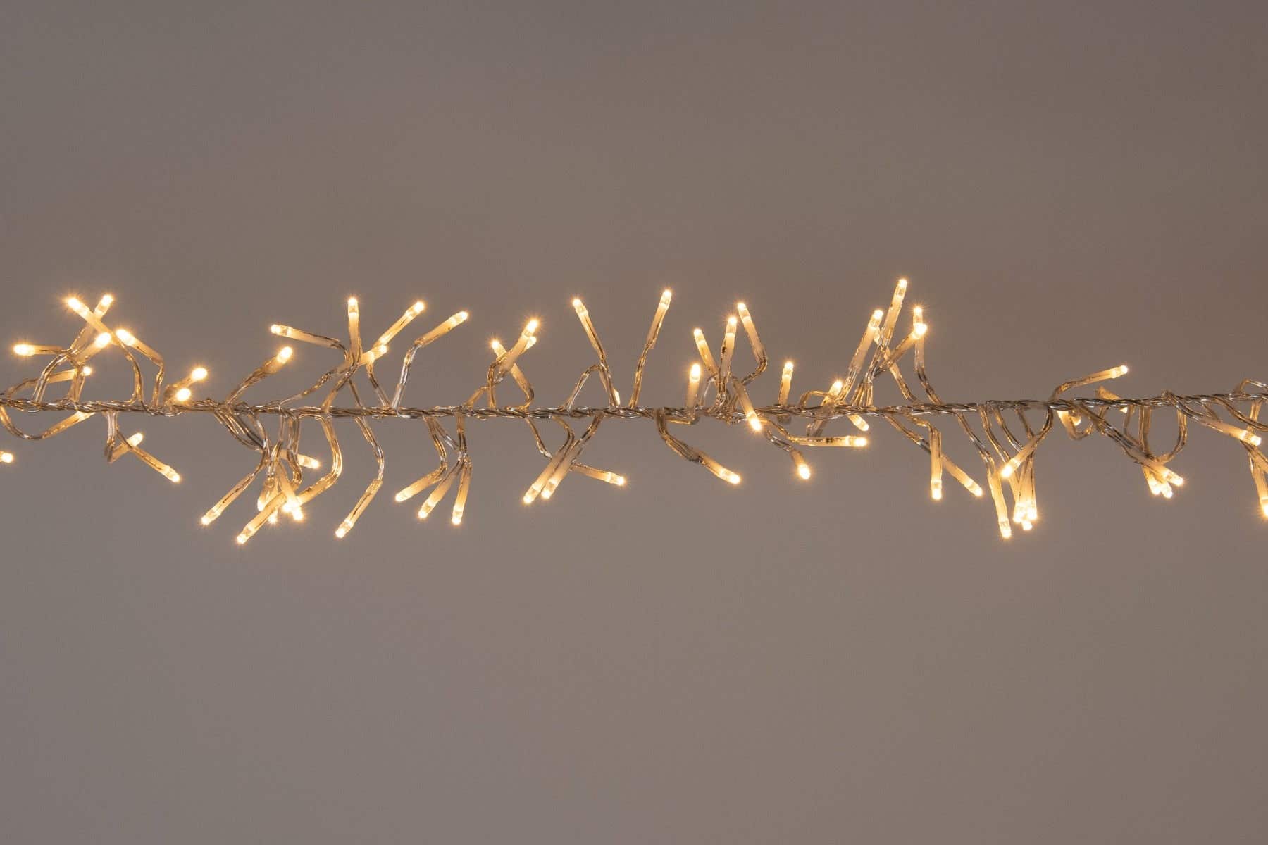 Clusterverlichting met 768 lampjes klassiek warm 4,5 m