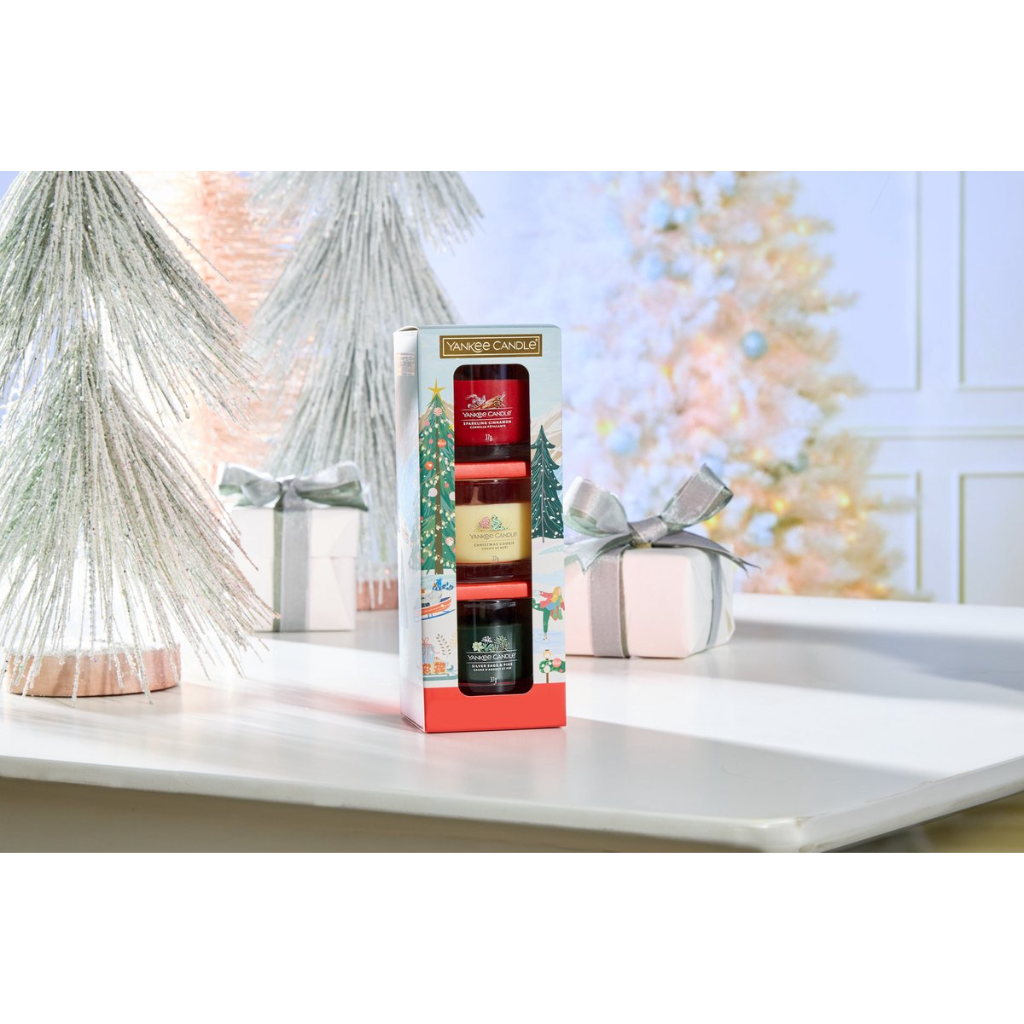 Yankee Candle Apris Ski - 3 filled votive Christmas classic set