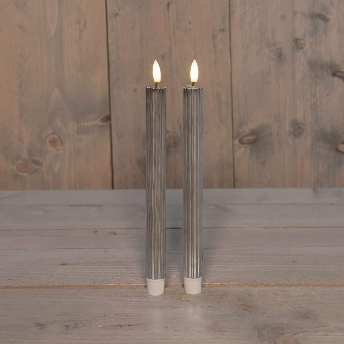 Dinerkaars Zilver Ribbel 3D vlam 2 stuks 25 cm