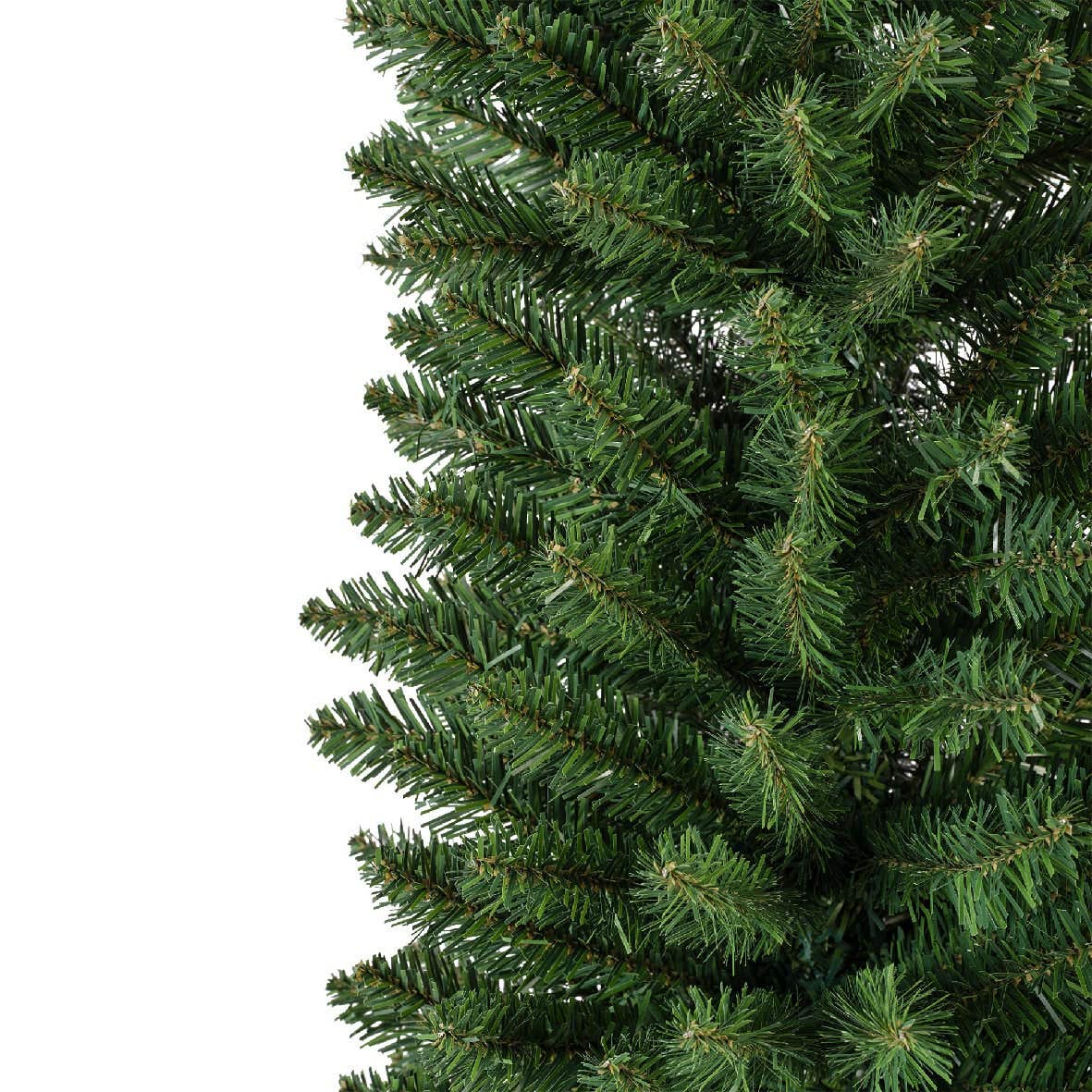 Everlands Imperial Pine Kunstkerstboom - 210 hoog - Met verlichting
