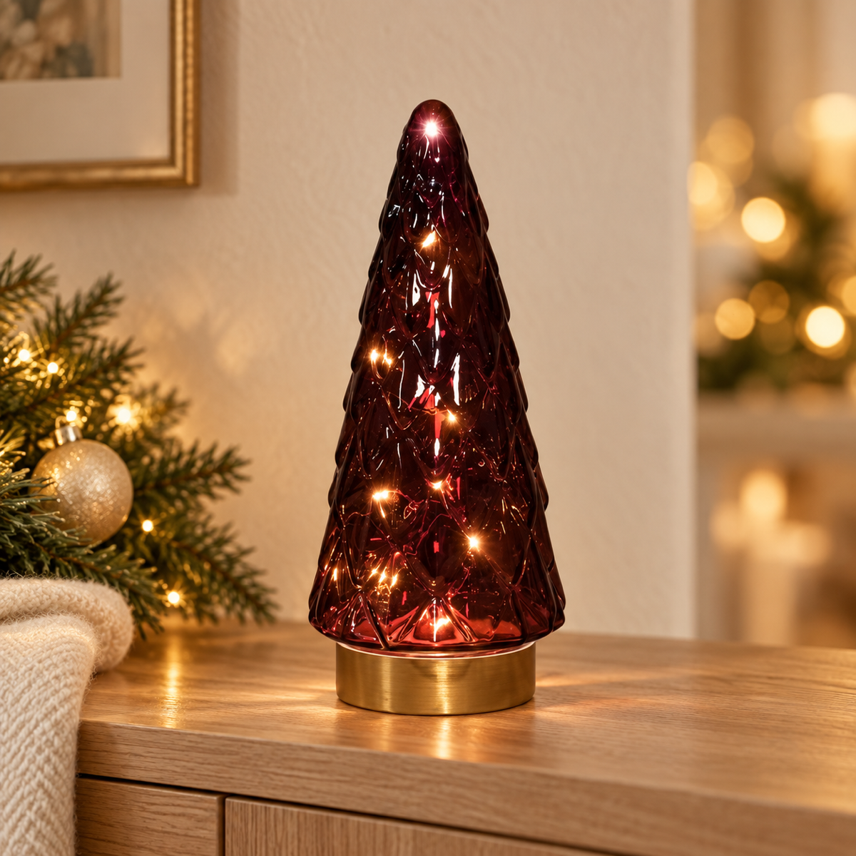 Anna's Collection Verlicht Kerstfiguur Kerstboompje Glas Bordeaux Warm Wit 10 Lampjes 24.5 x 10 cm