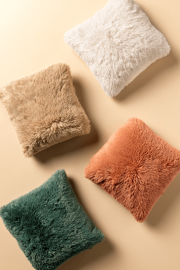 Dutch Decor Sierkussen Fluffy snow white 45 x 45 cm