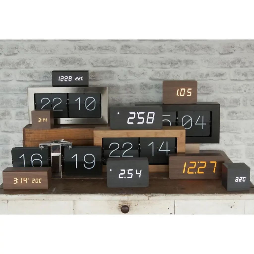 Karlsson Wekker Block Donker Hout LED 16 x 7.2 x 7 cm