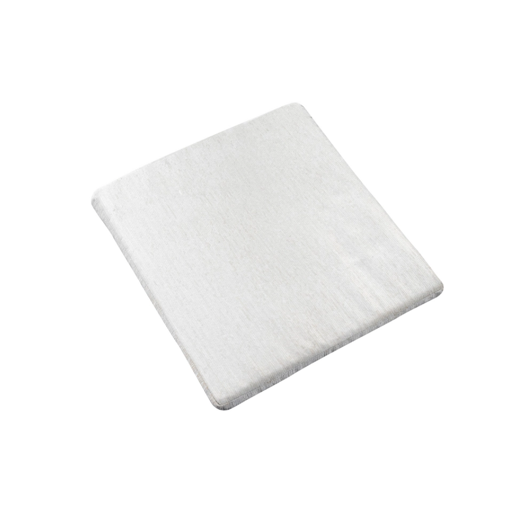 Yoi Zitkussen Ishi / Mizu / Wakai Akarui Beige 50 x 50 cm