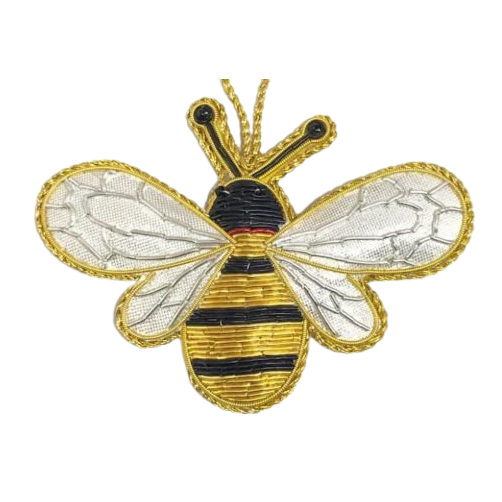 Hanger bij geborduurd