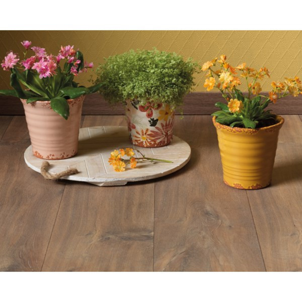 Bloempot plantenpot van kunststof n de kleur zwart met dameter 21 8