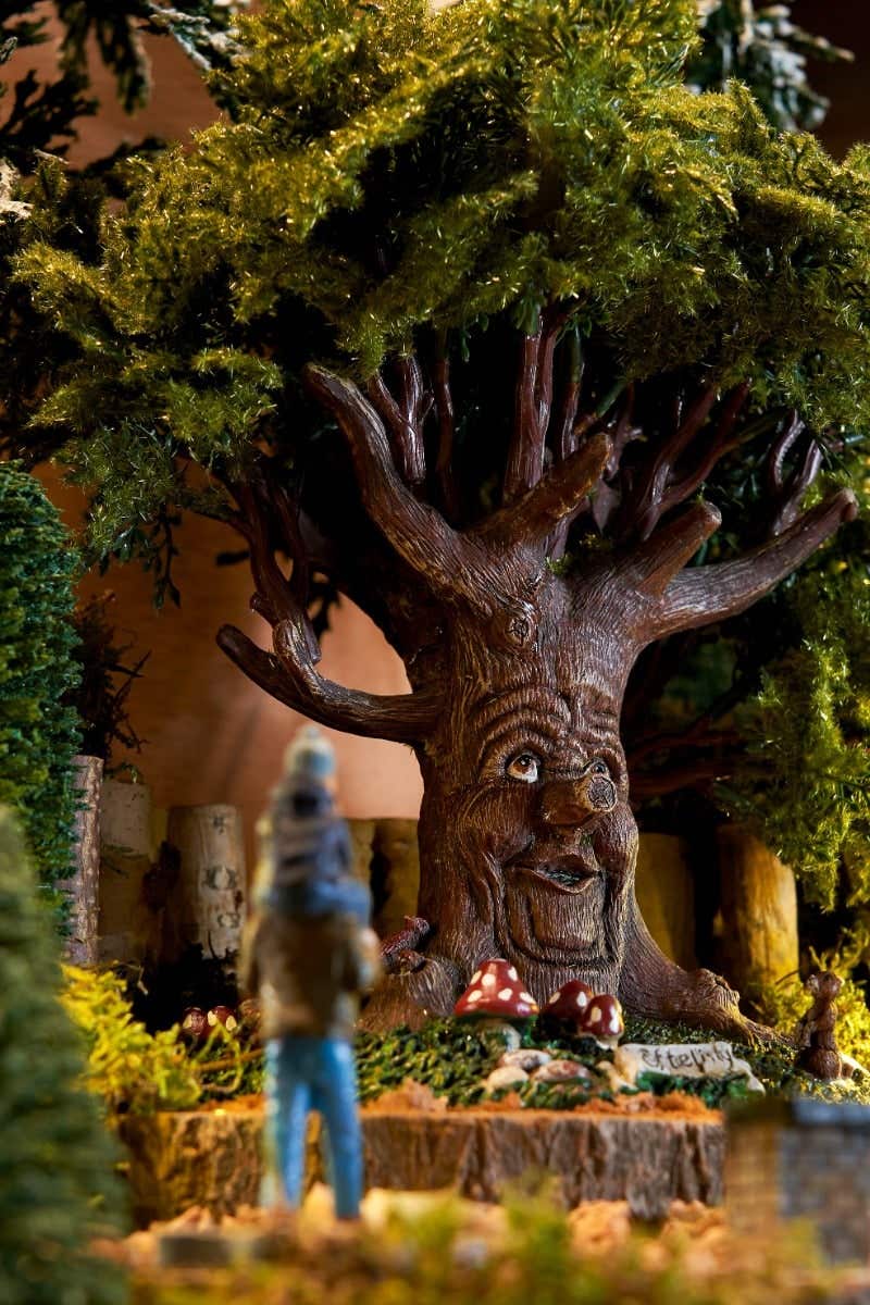 Efteling Sprookjesboom 9,5 x 7,5 x 10 cm