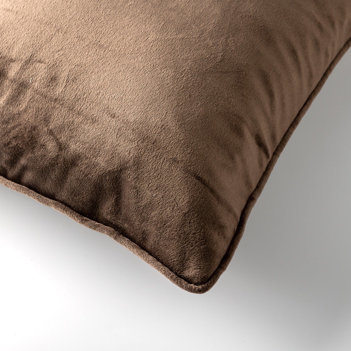 Dutch Decor Sierkussen Finn chocolate martini 45 x 45 cm