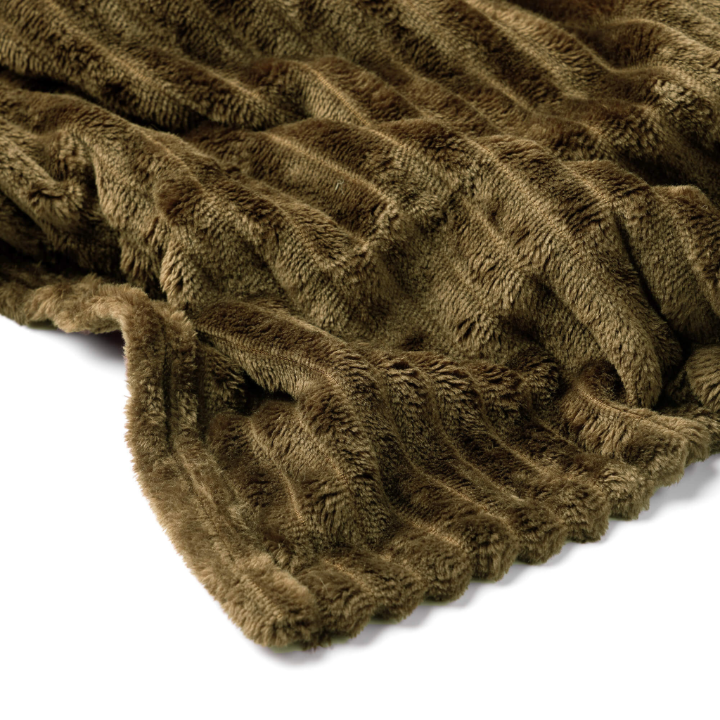Dutch Decor Plaid Marthy military olive 140 x 180 cm