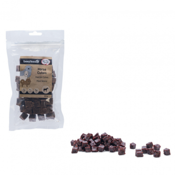 Beeztees hondensnack paarden cubes 150 g