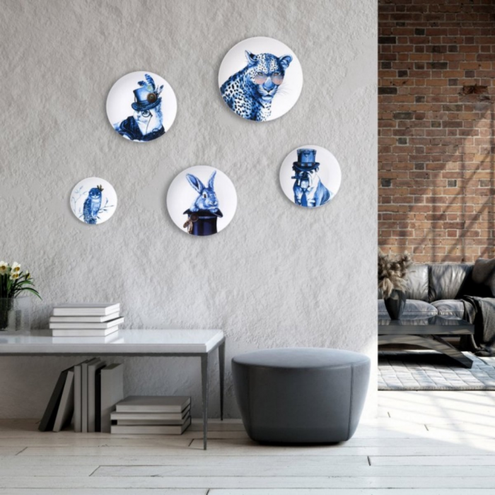 Heinen Delfts Blauw Bord Poes met hoed