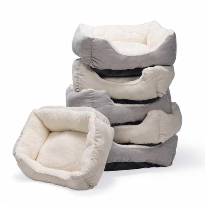 Beeztees ligbed mogina 45 x 37 x 18 cm main product photo