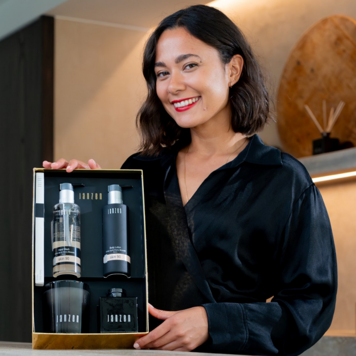 Janzen Luxury Moments Skin 90