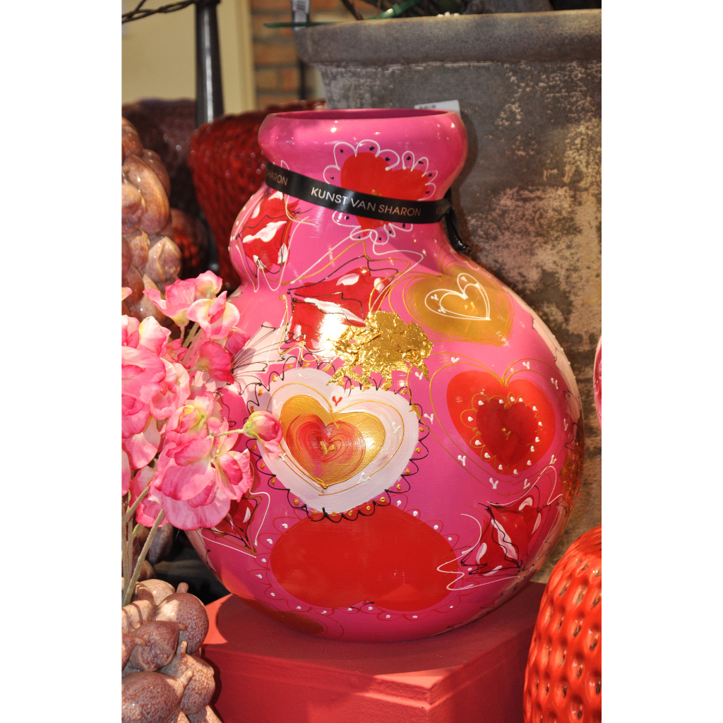 Kunst van Sharon DE Vaas Roze